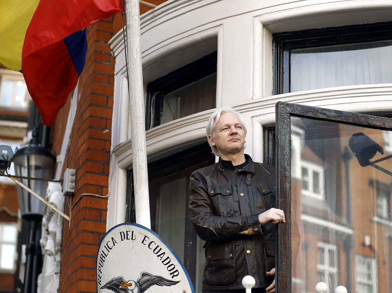 In this May 2017 photo, WikiLeaks founder Julian Assange greets supporters outside the Ecuadorian embassy in London. (AP Photo/Frank Augstein, File)