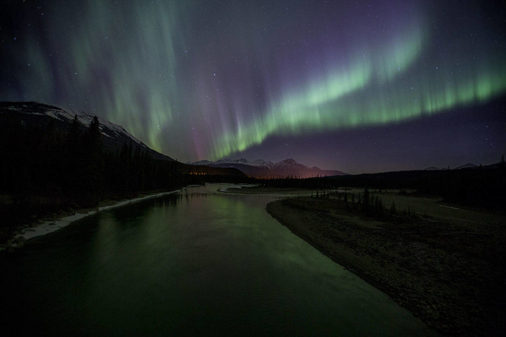 The northern lights are seen over the Jasper sky. (Tourism Jasper)
