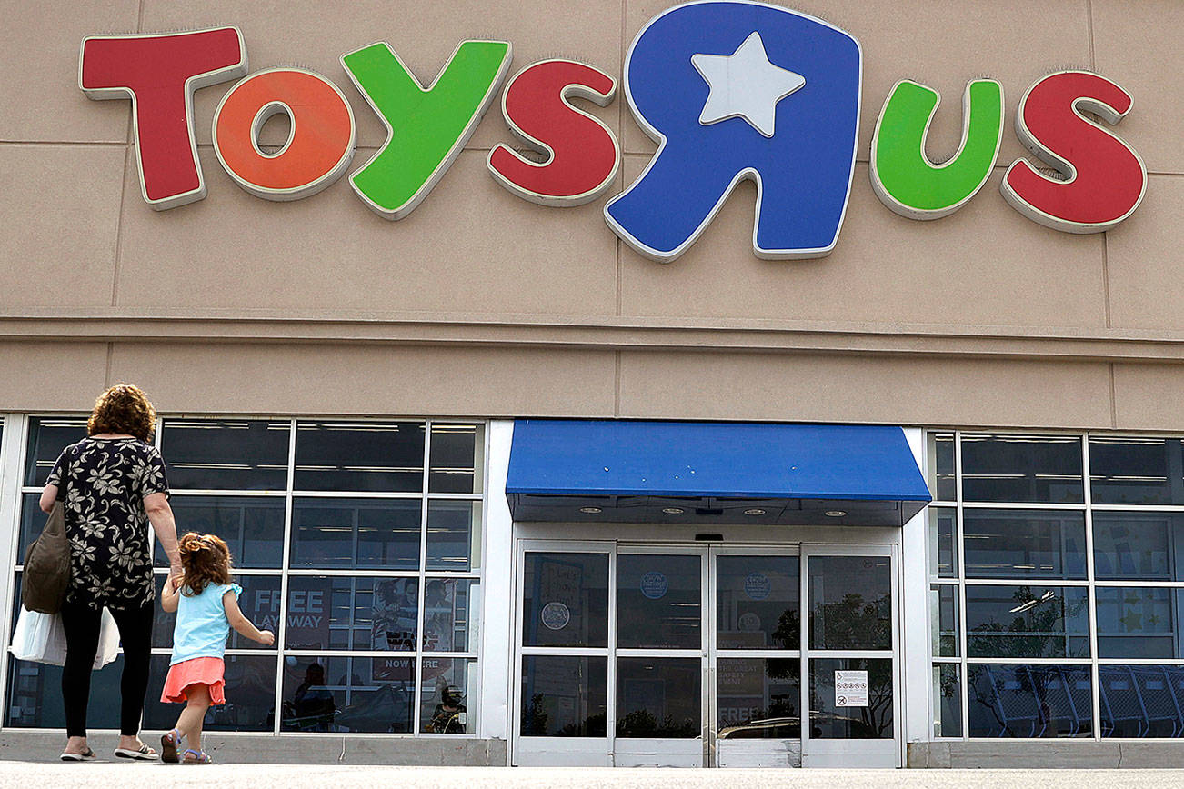 Toys R Us closing 180 stores, including the one in Everett