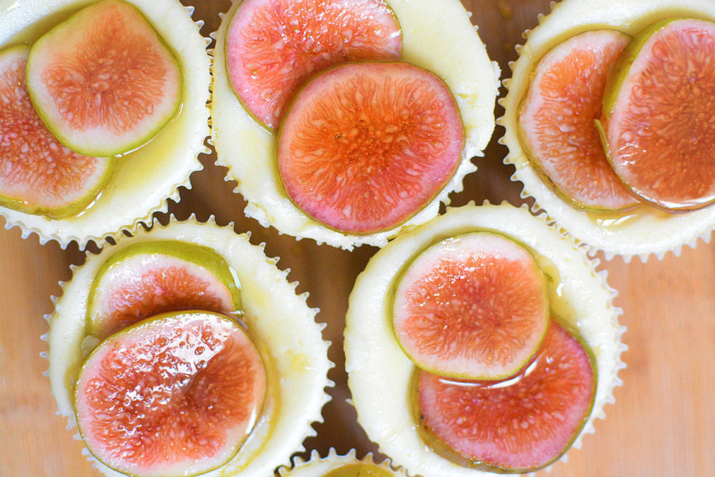 The author recommends making mini fig and honey cheesecakes with fresh figs and organic honey.
