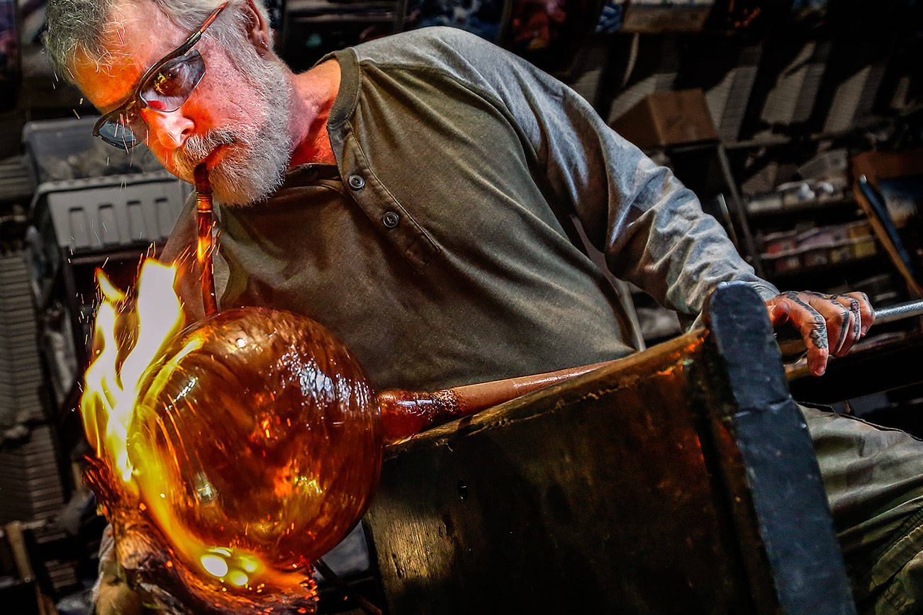 Glass Quest Find clue balls to trade in for handblown floats