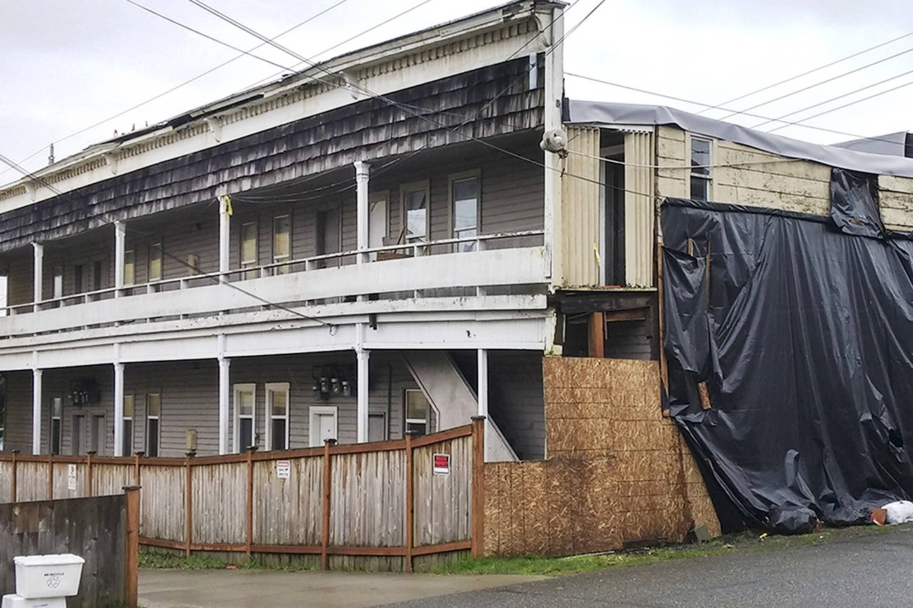 “Compromised by deterioration,” Everett apartments condemned