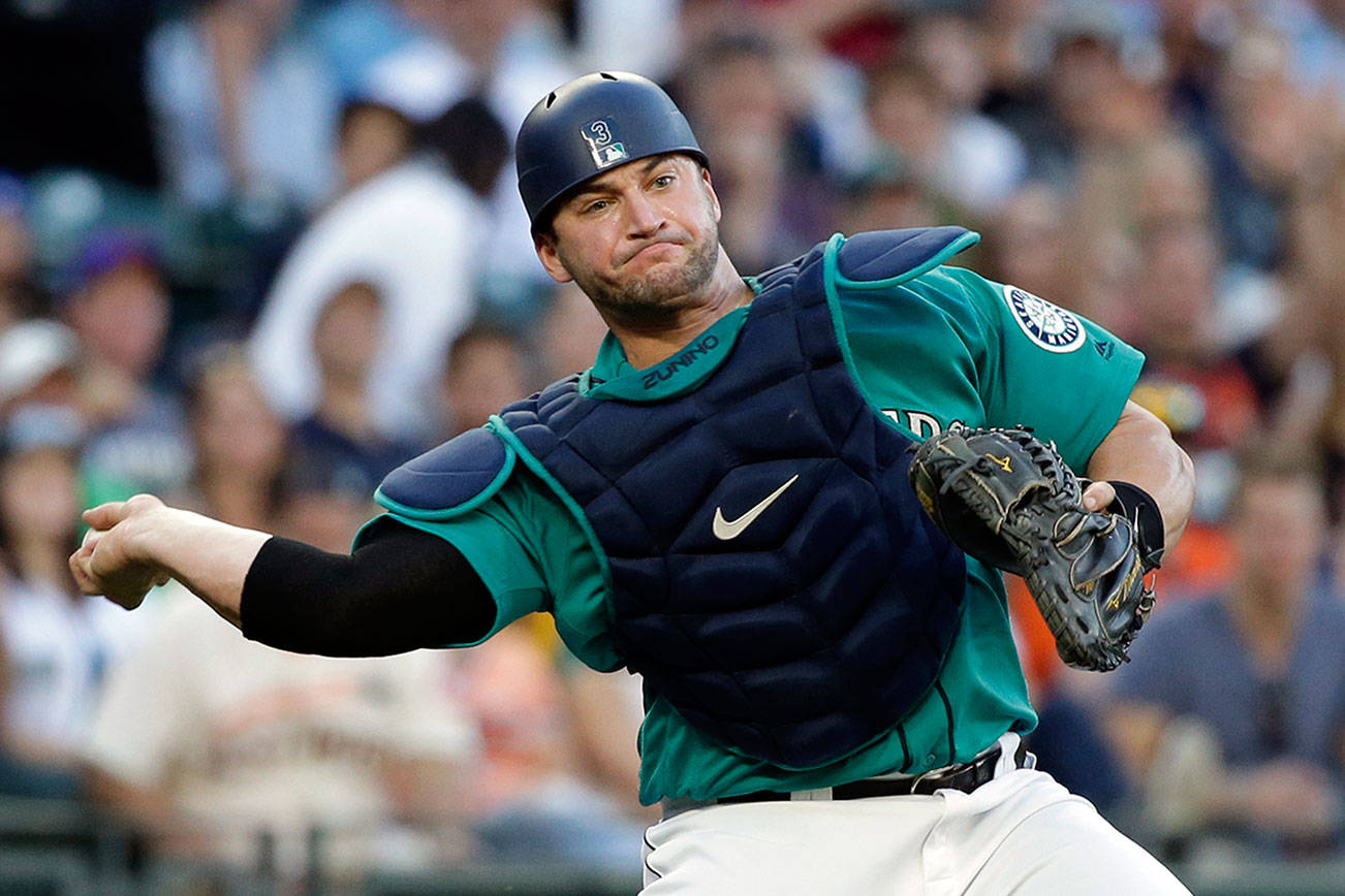 With Zunino entrenched, battle begins for M’s backup catcher