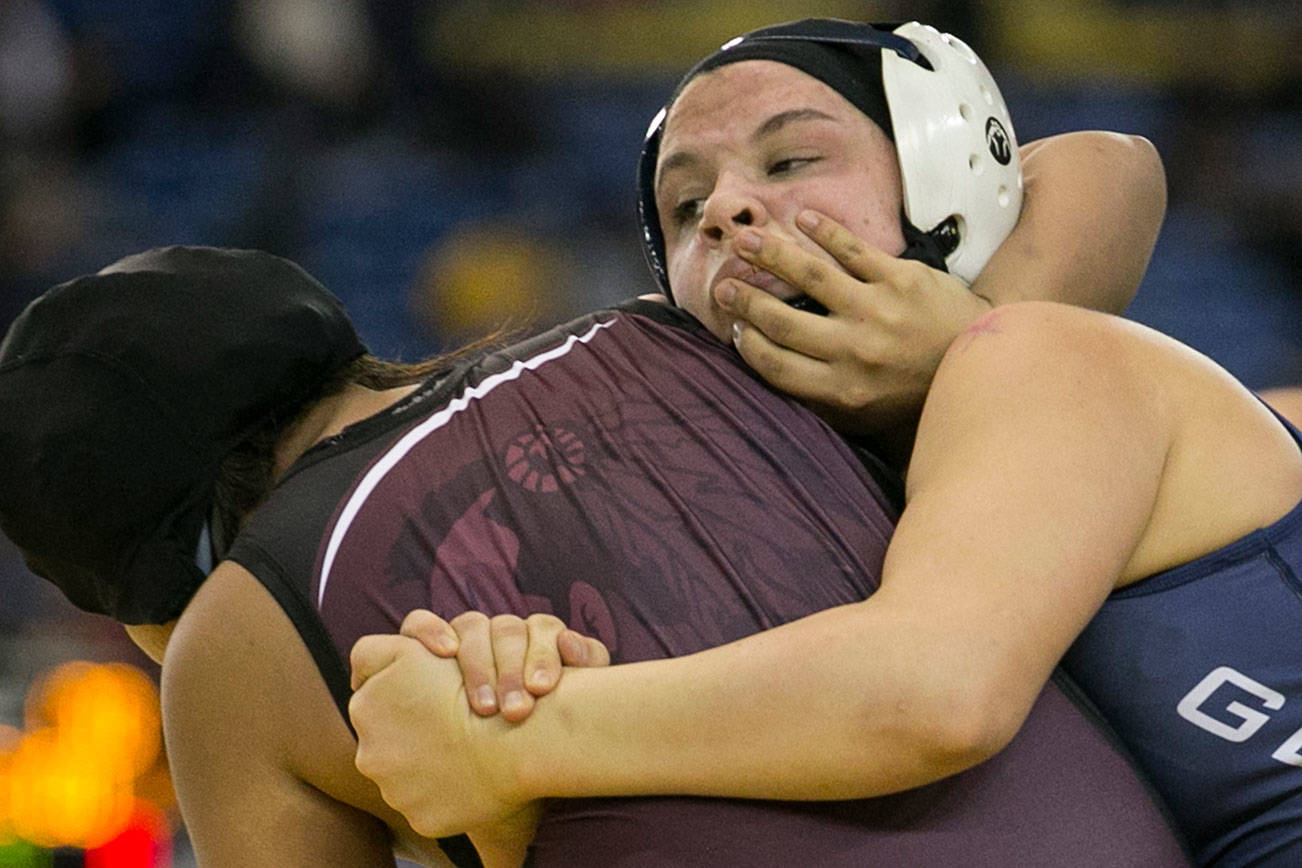 Girls reign: Glacier Peak, Snohomish wrestlers win titles