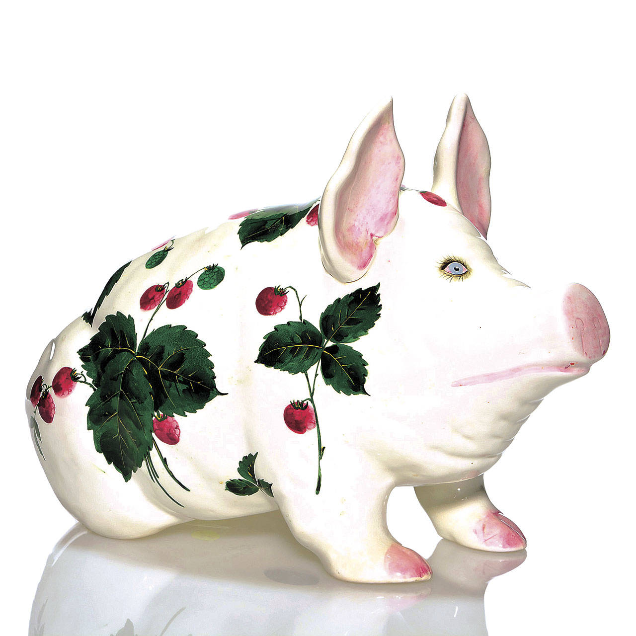 This Wemyss Ware pig was decorated by Joseph Nekola for Jan Plichta. The pre-1952 pig sold for $472. (Cowles Syndicate Inc.)