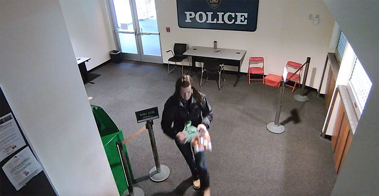 Video shows Poulsbo officer removing drugs from drop box