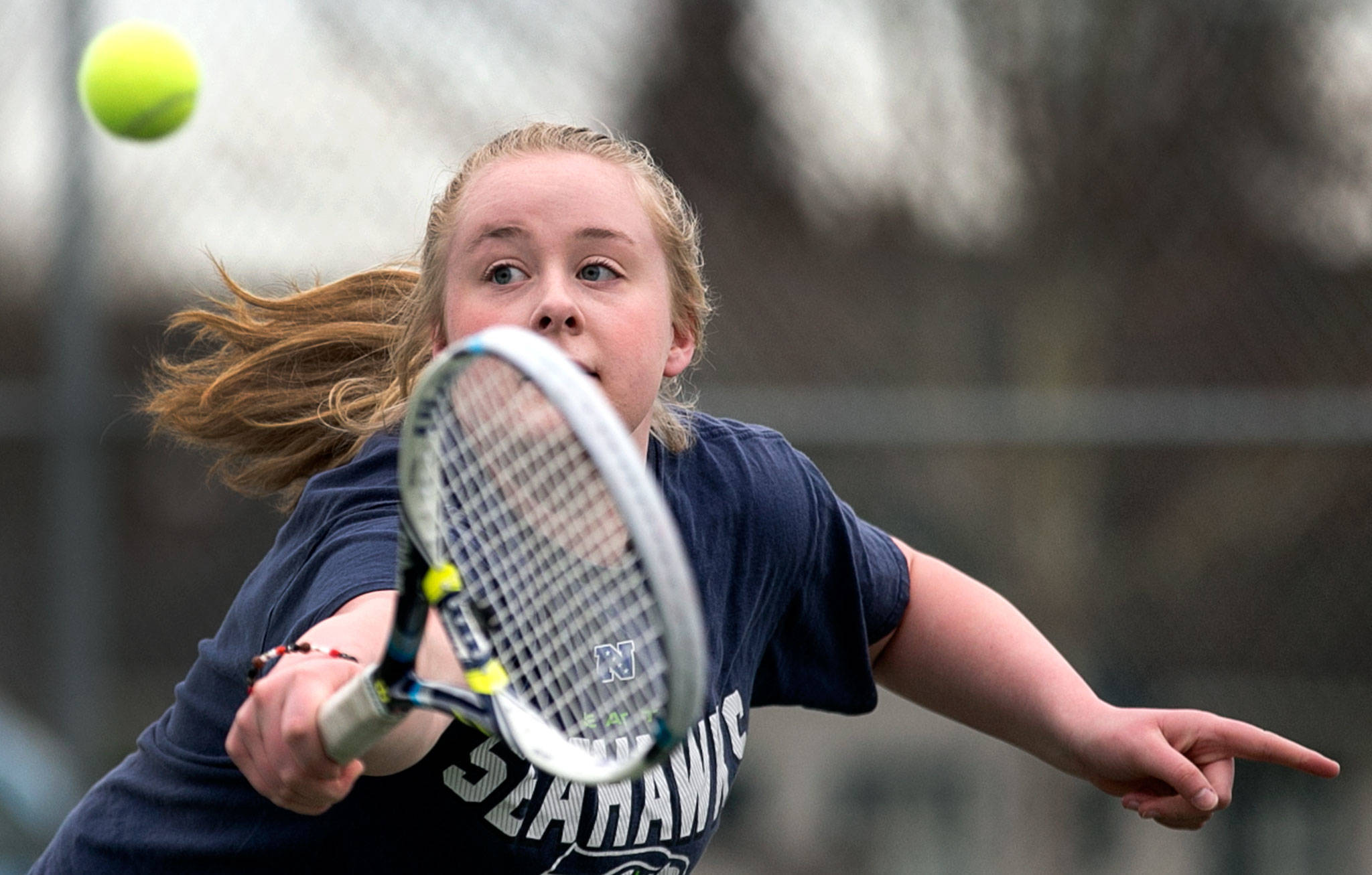 Katri Shields works through practice Wednesday afternoon at Snohomish High School on March 7, 2018. (Kevin Clark / The Daily Herald)