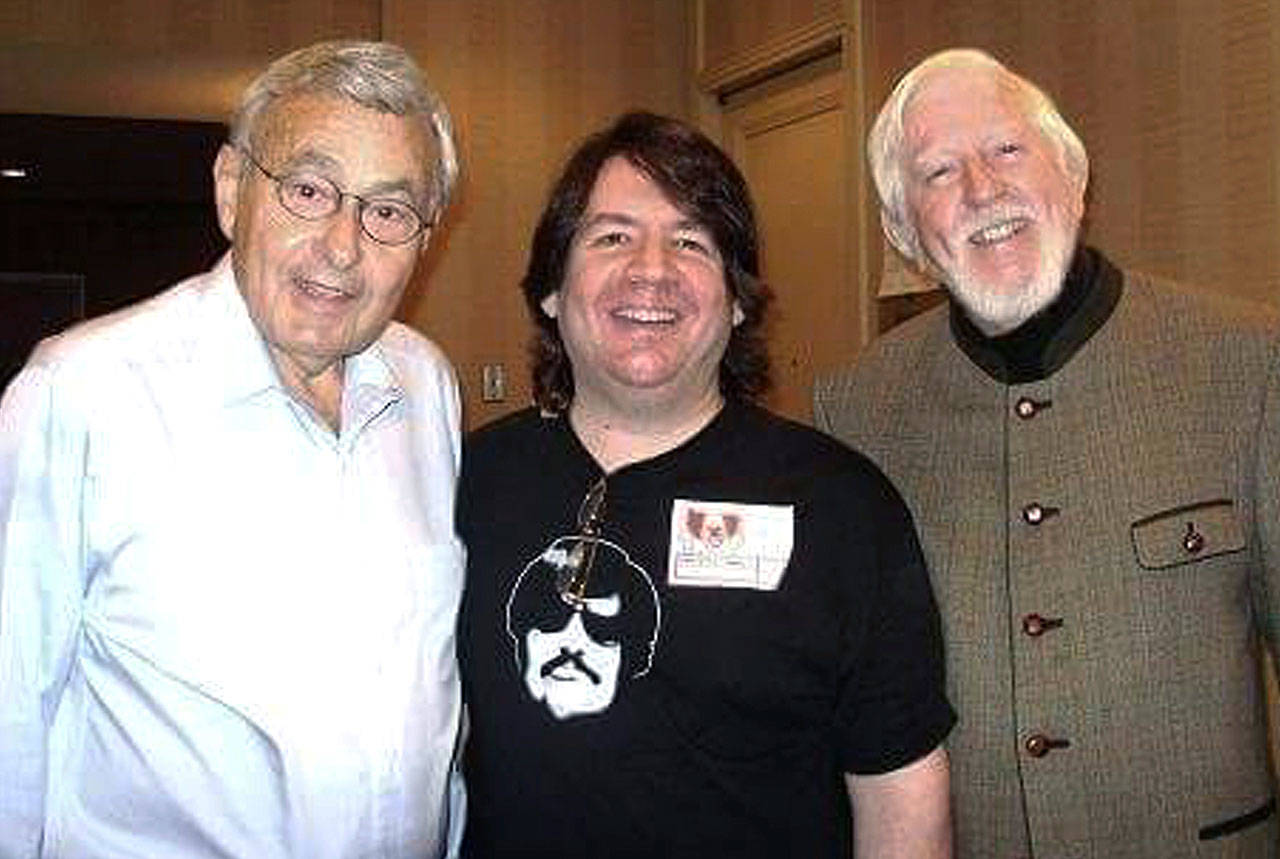 In this 2009 photo provided by his manager Stuart Hersh, Frank Avruch, left, who played Bozo the Clown, poses with Hersh, center and Carroll Spinney, who played Big Bird and Oscar the Grouch on Sesame Street, at the Chiller Theatre Expo in Parsippany, N.J. Avruch died Tuesday, March 21, 2018 at his Boston home from heart disease. He was 89. (Stuart Hersh via AP)