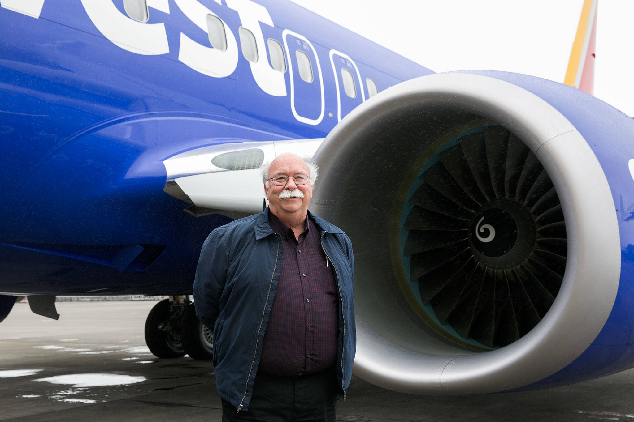 Bill Rogers’ last flight for a Boeing 737 for Southwest Airlines was Friday. Rogers, of Mukilteo, spent 27 of his 30 years overseeing the delivery of new planes from Boeing to the airline. (Lizz Giordano / The Herald)