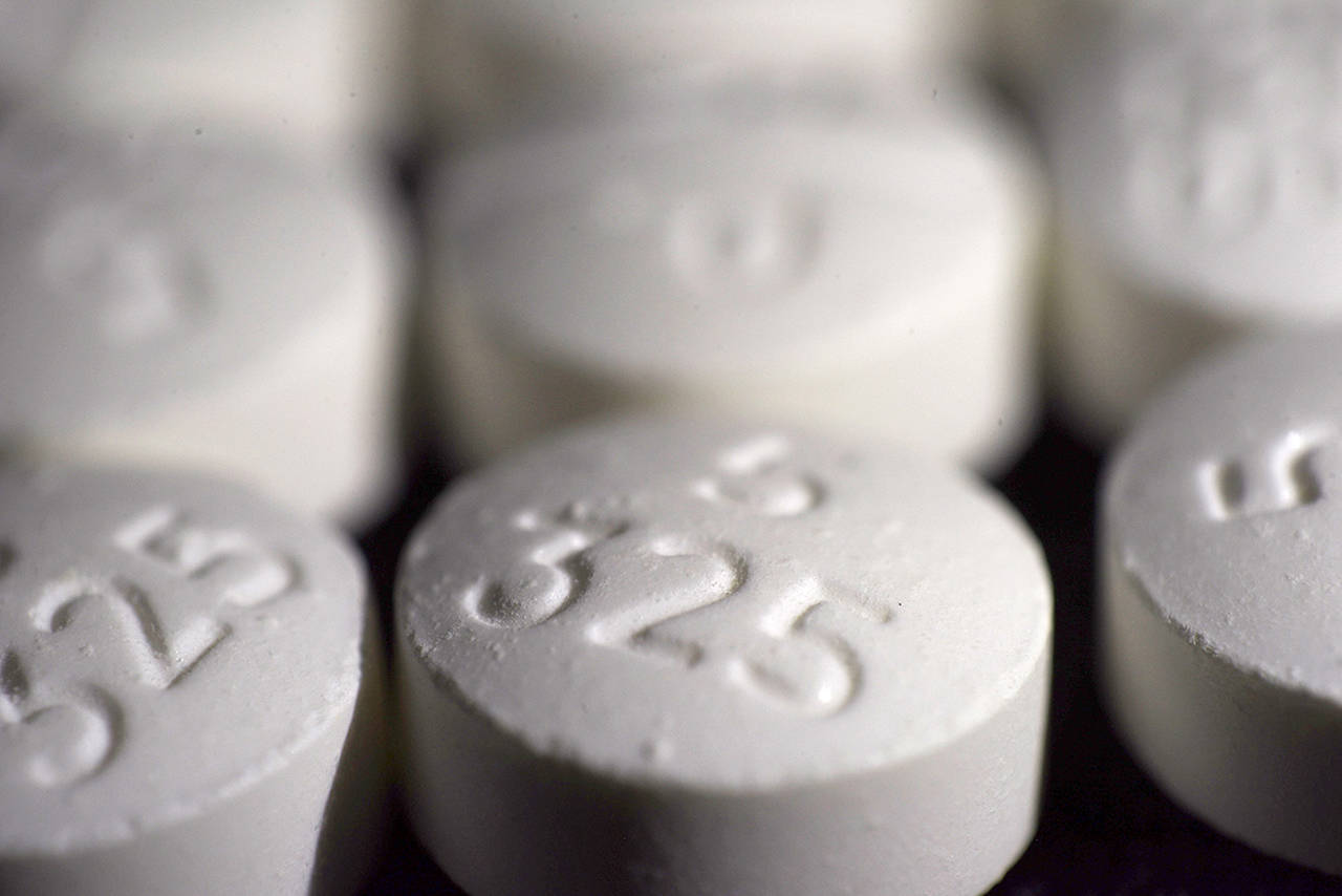 Pills of the opioid oxycodone-acetaminophen. (AP Photo/Patrick Sison)