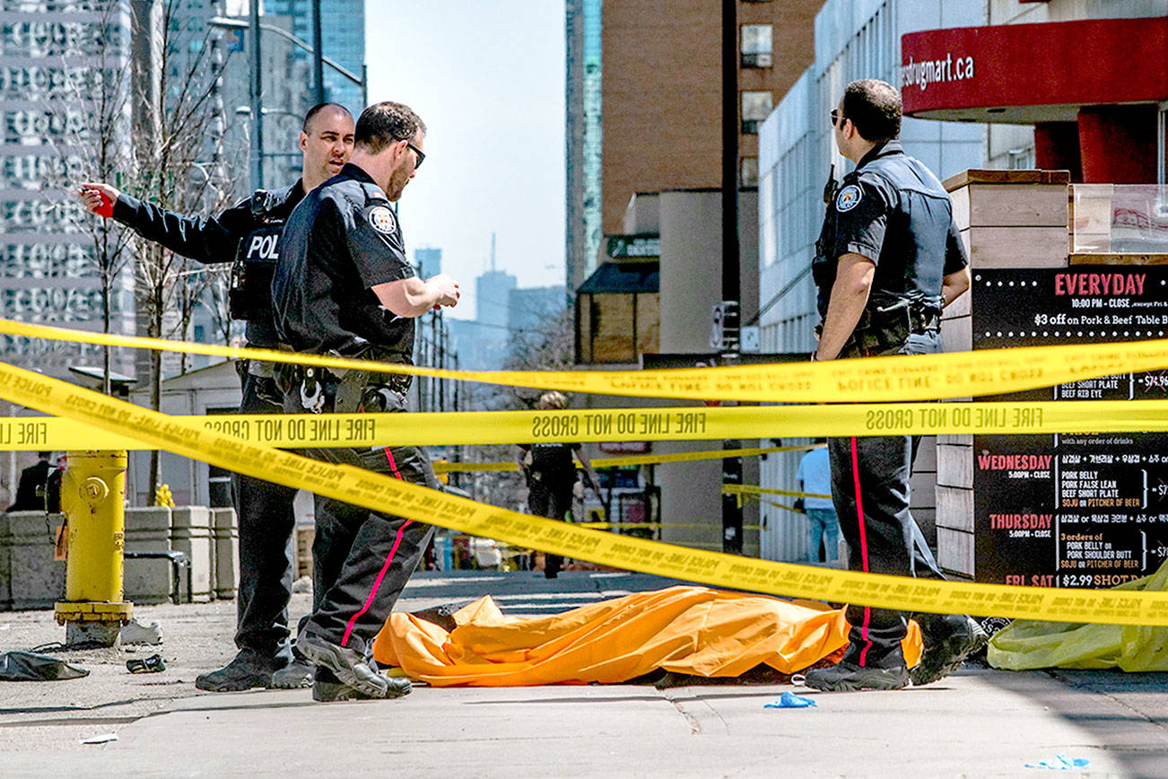 10 killed, 15 injured when van drives onto Toronto sidewalk