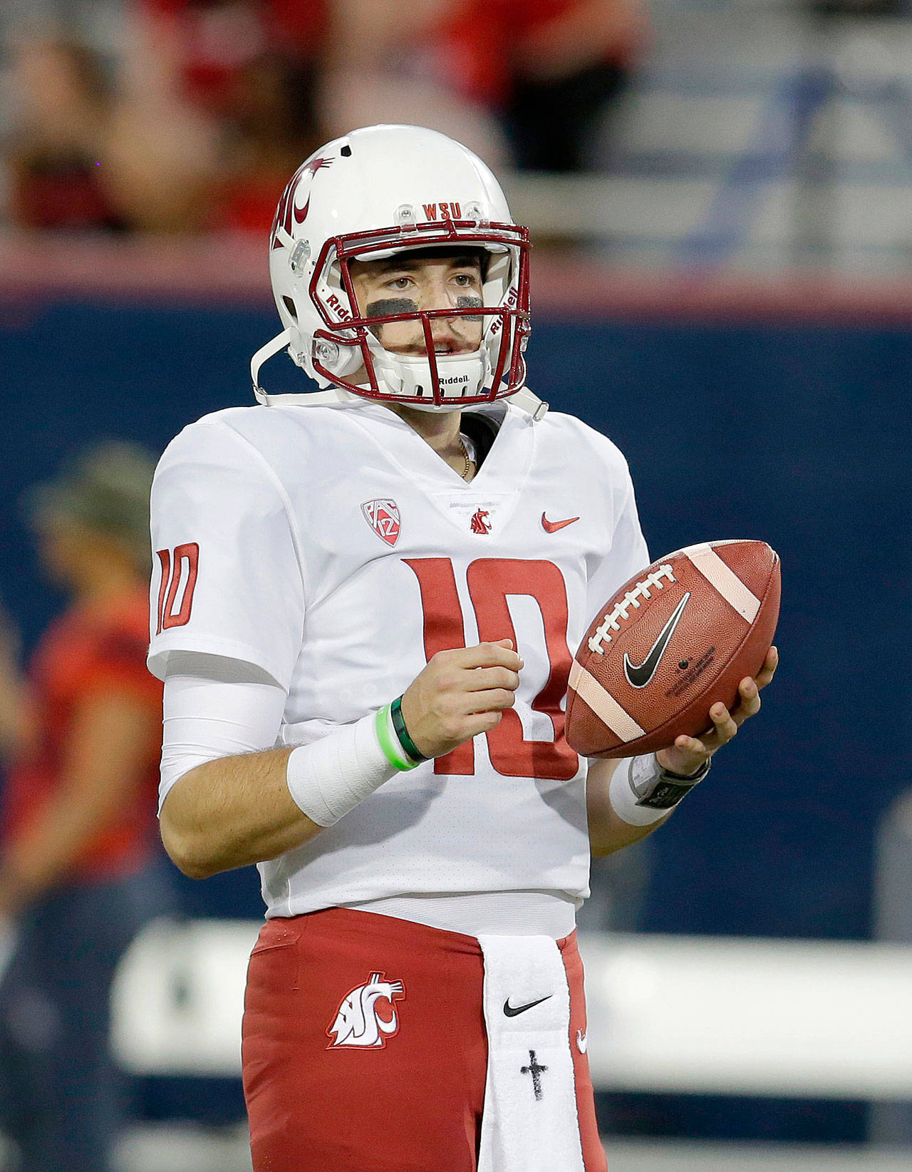 Washington State’s Trey Tinsley, shown here before an Oct. 2017 game against Arizona, is one of the front-runners to replace Luke Falk as the Cougars’ starting quarterback. (AP Photo/Rick Scuteri)