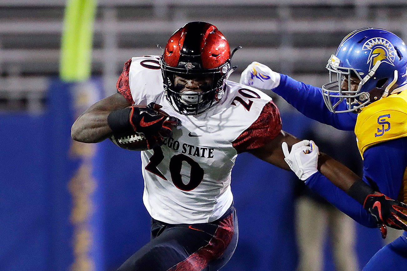 Seahawks trade back, select SDSU RB Penny in Round 1