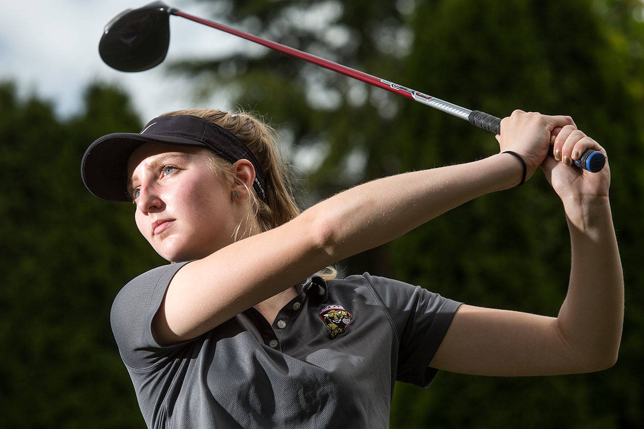 5 Things to Know with Lakewood girls’ golfer Bailey Dixon