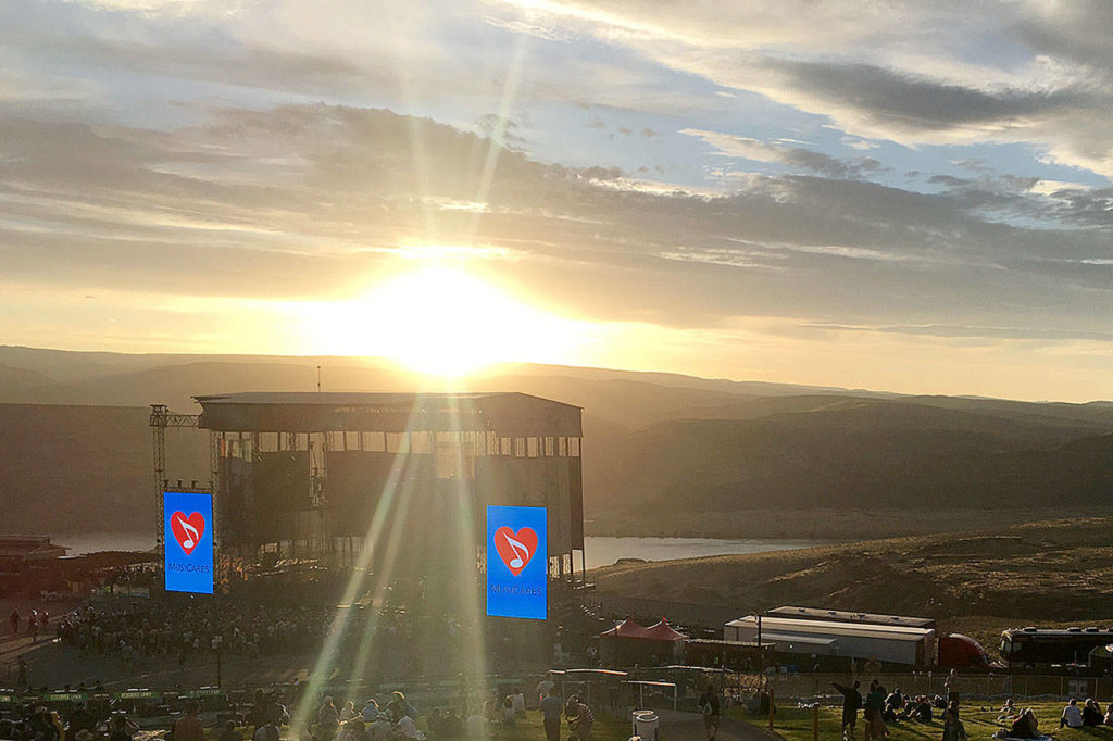 Fans flock around the main stage Friday, May 25, during Sasquatch! Music Festival at the Gorge Amphitheatre in George, Washington. (Ben Watanabe / The Herald)
