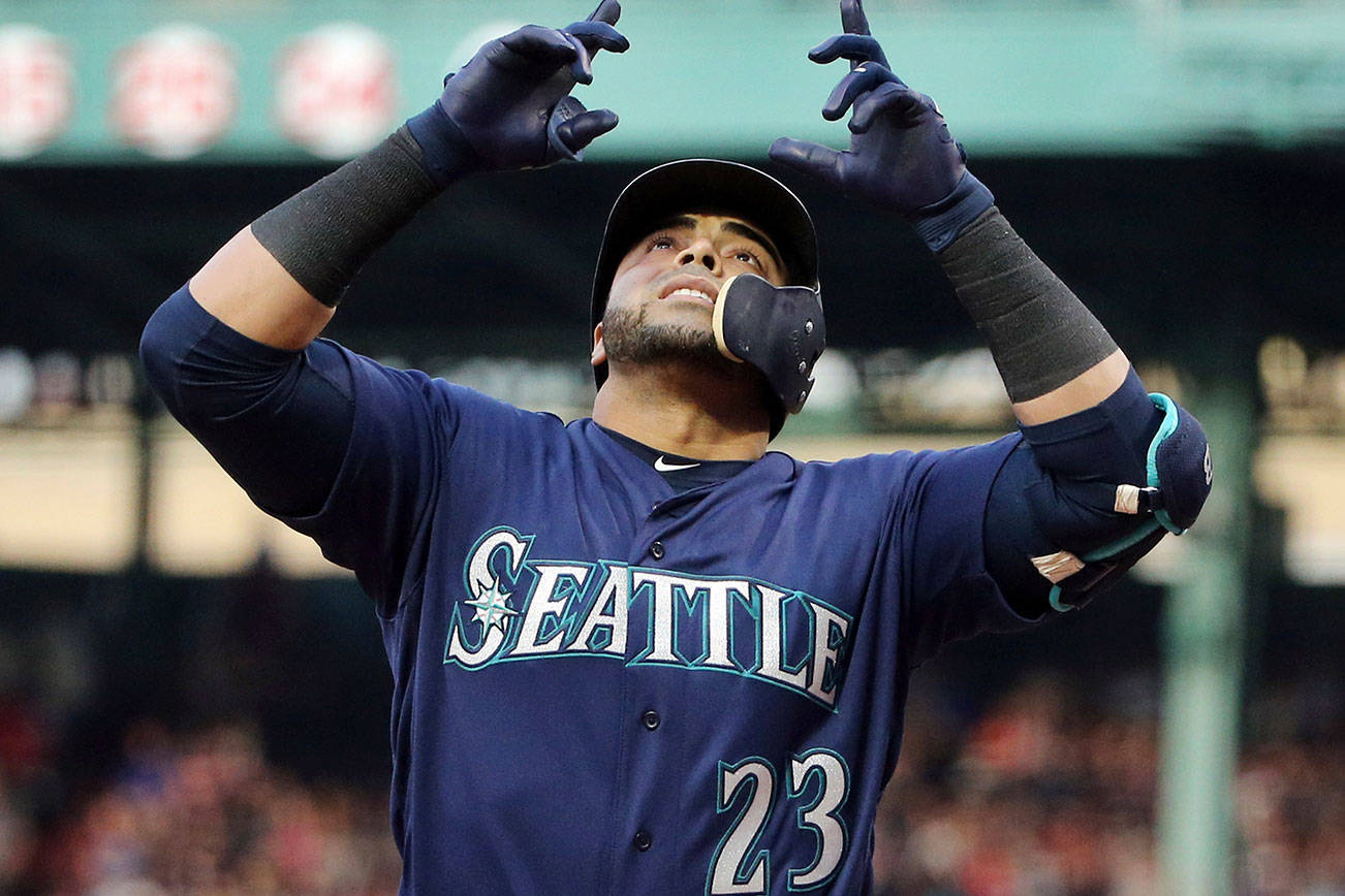Cruz healthy, hitting well for Mariners
