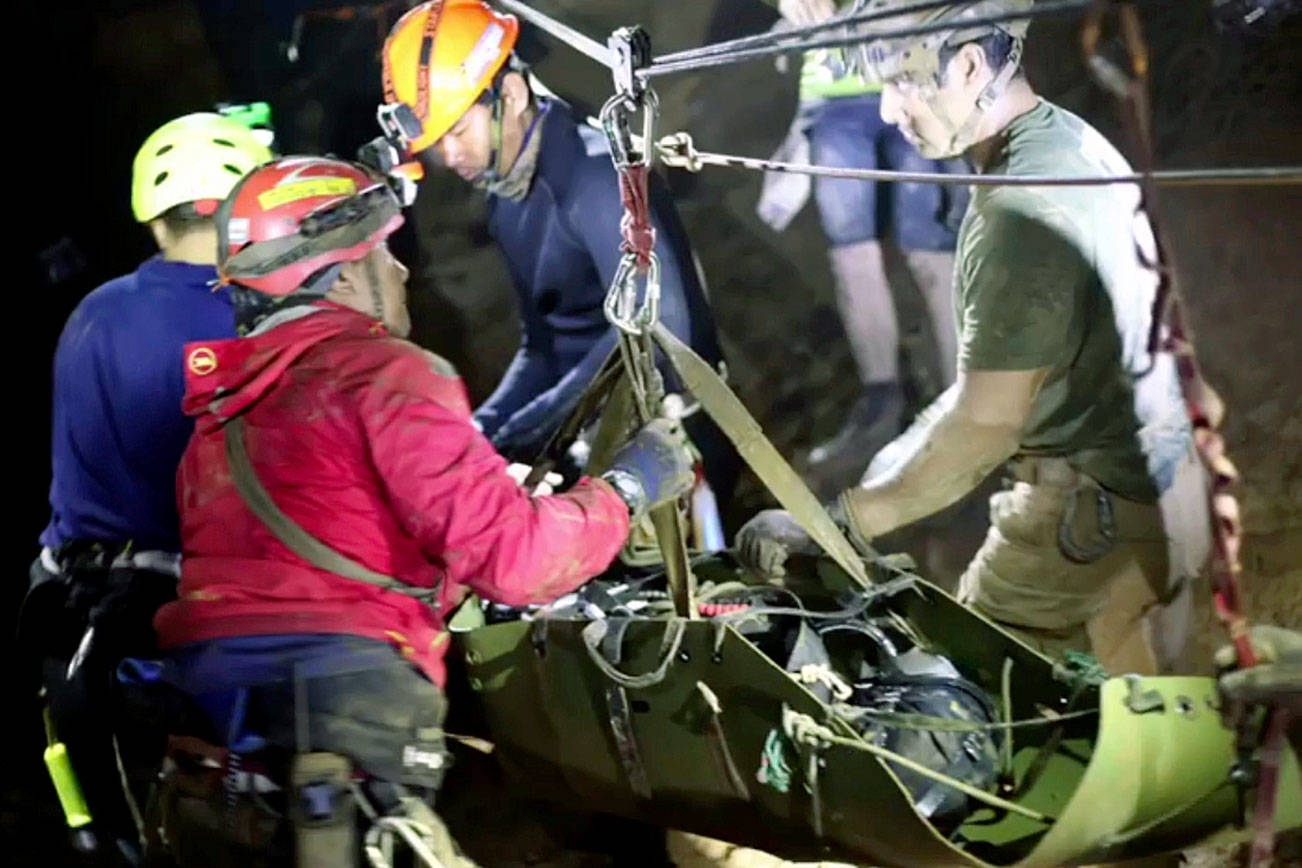 US specialist at cave: It was a ‘once in a lifetime rescue’