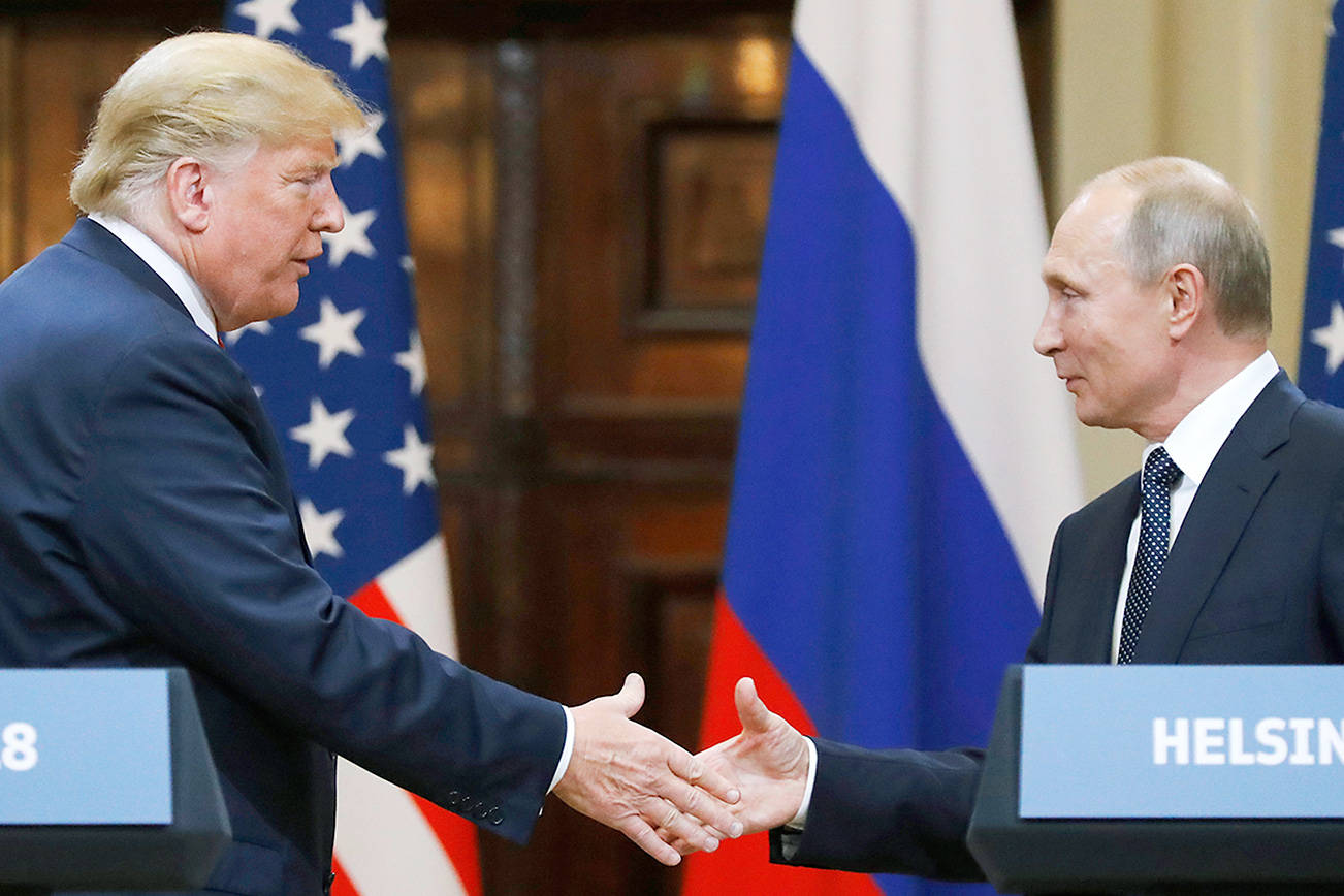 Trump questions US intel, not Putin, on Russia 2016 meddling