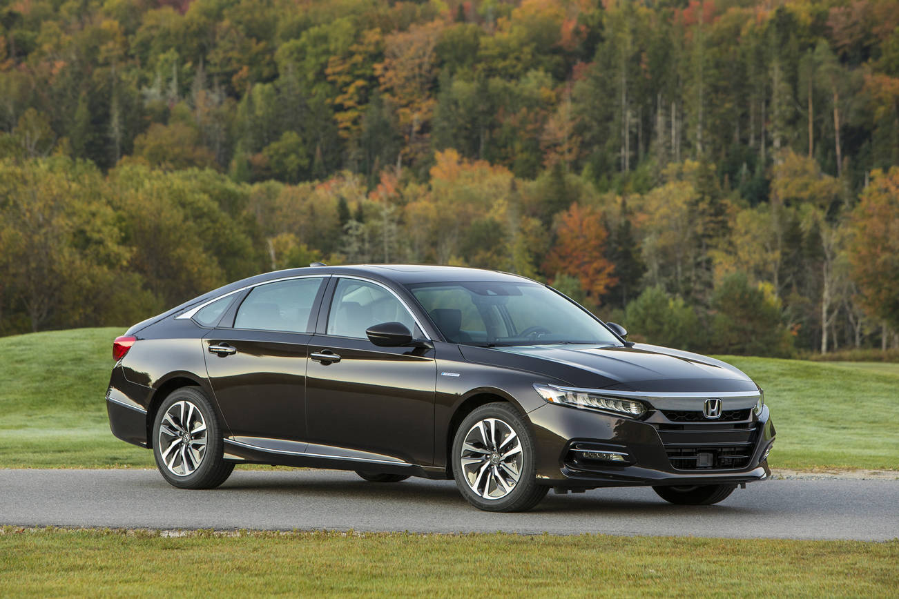 2018 Honda Accord Touring hybrid: refined and affordable