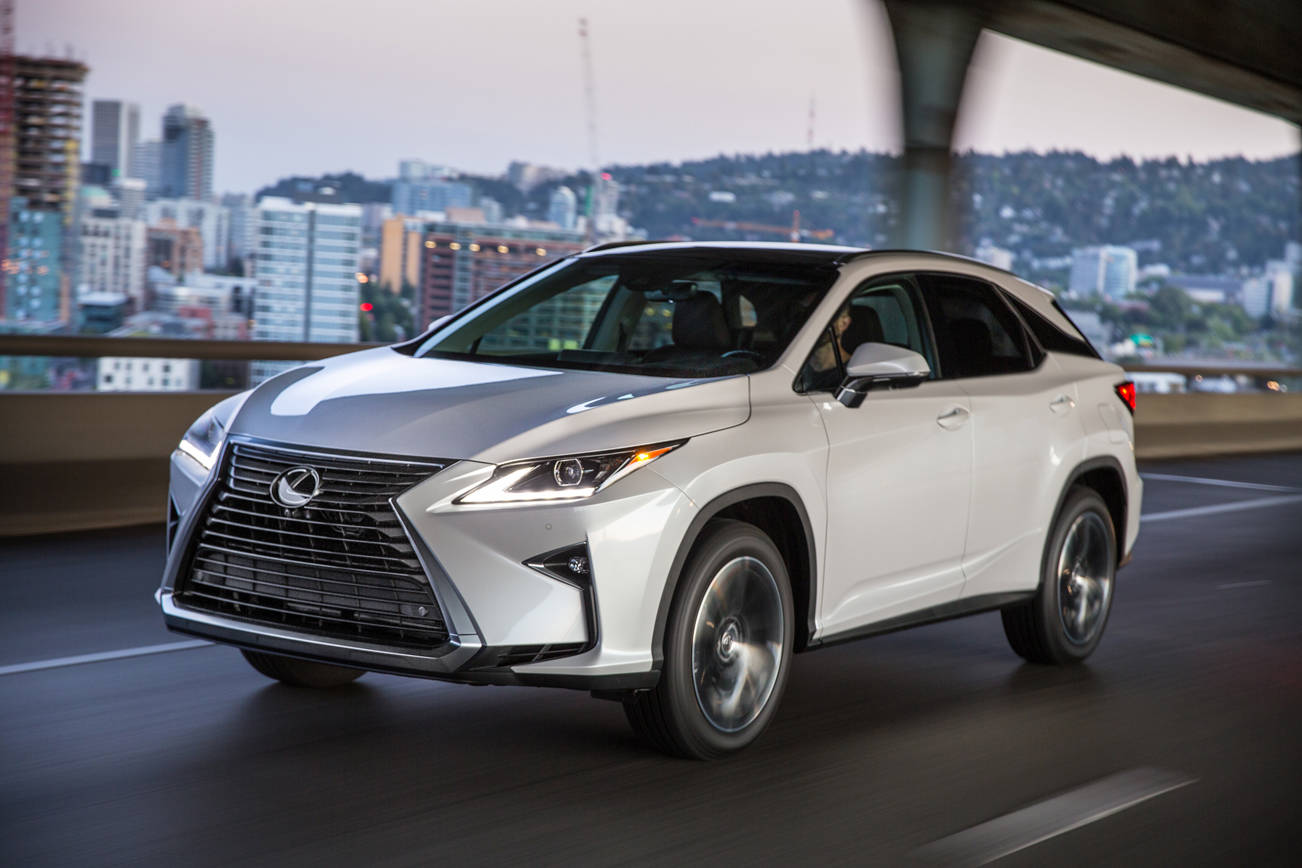 2018 Lexus RX 350: top-of-the-line SUV keeps you up with the Joneses