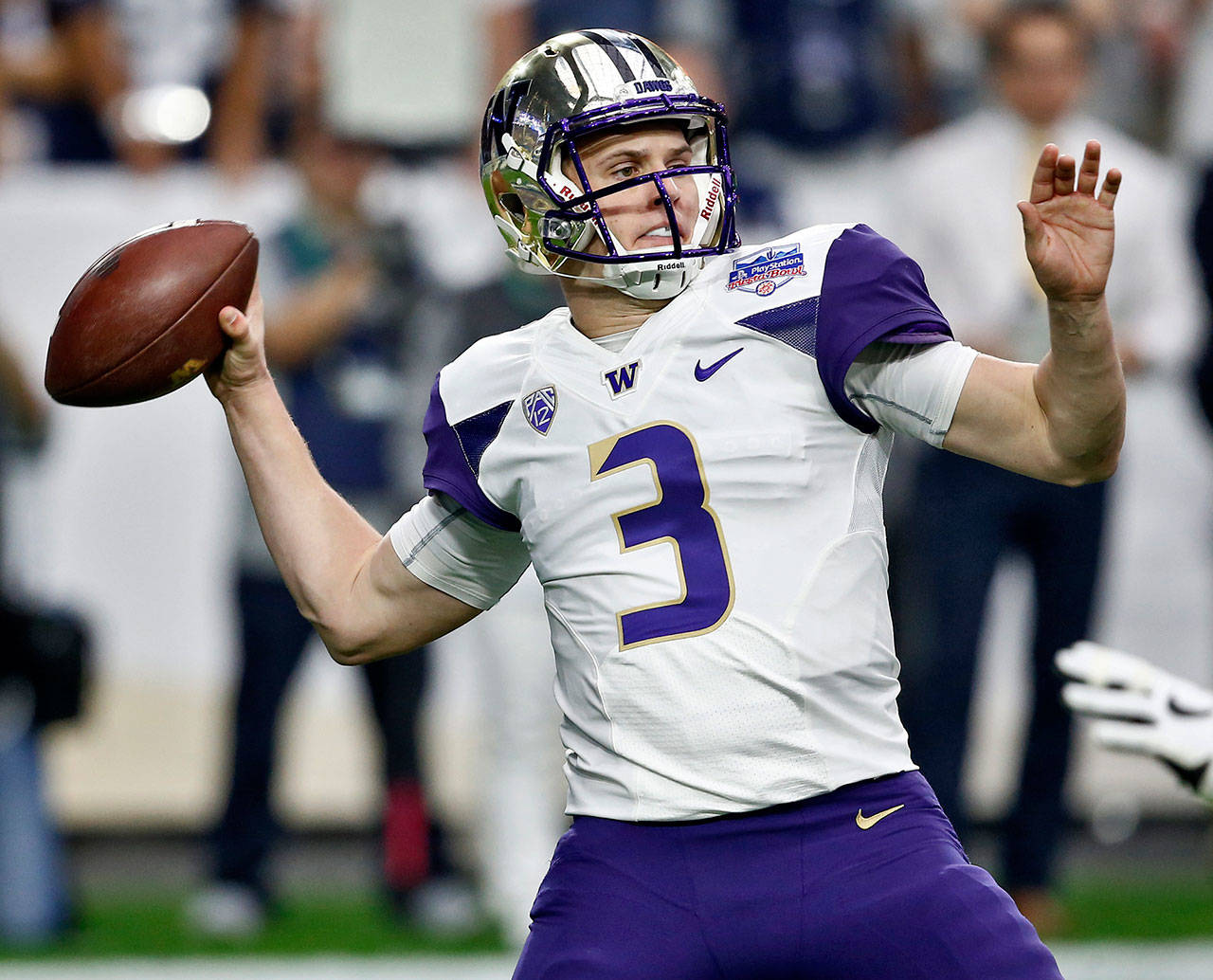 Washington quarterback Jake Browning throws a pass against Penn State during the Fiesta Bowl on Dec. 30, 2017 in Glendale, Ariz. (Ross D. Franklin/ Associated Press)