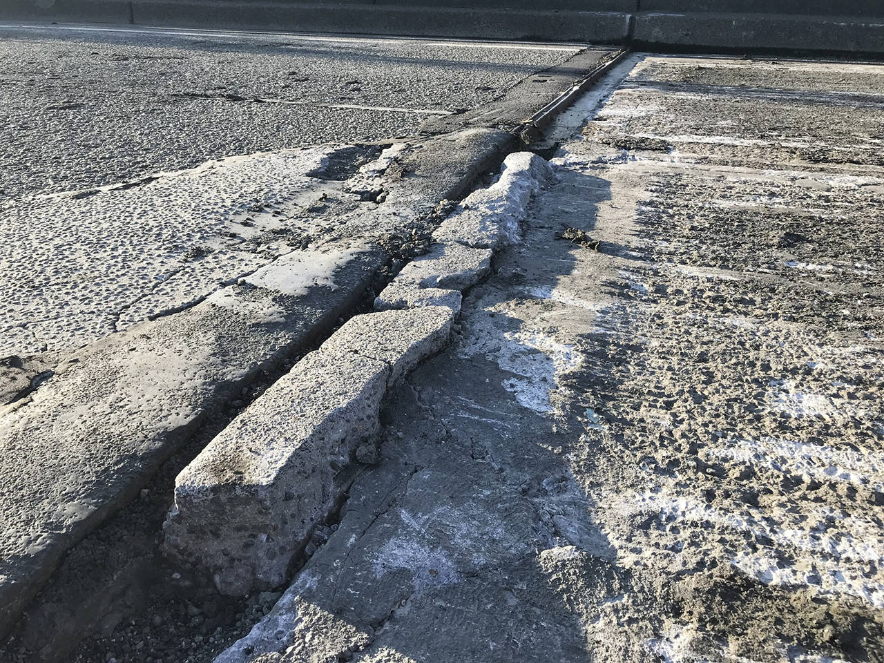 The crews will go back and smooth out the expansion joints once they complete all the paving work. (WSDOT)