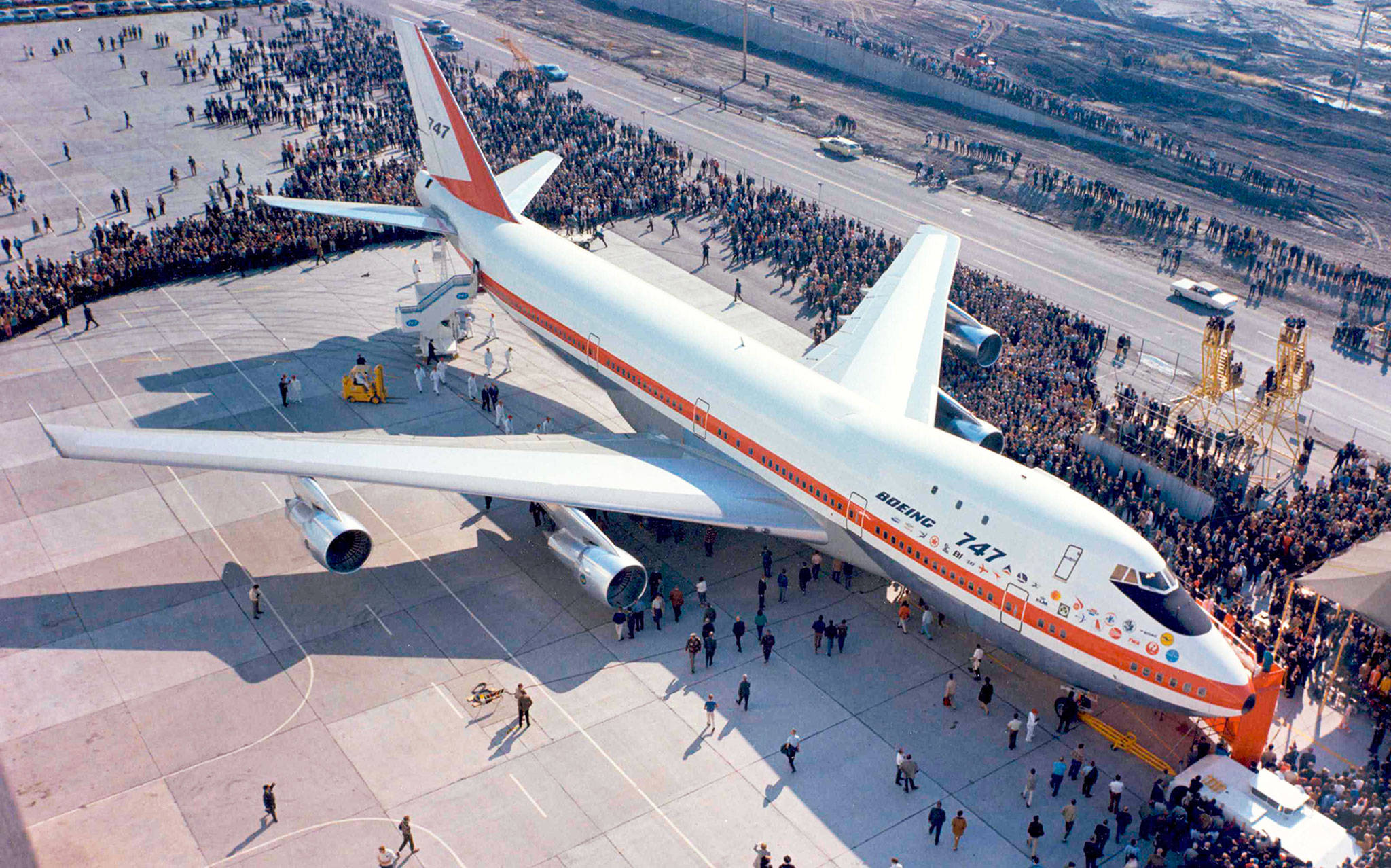 50 Years Ago They Rolled It Out The First Boeing 747