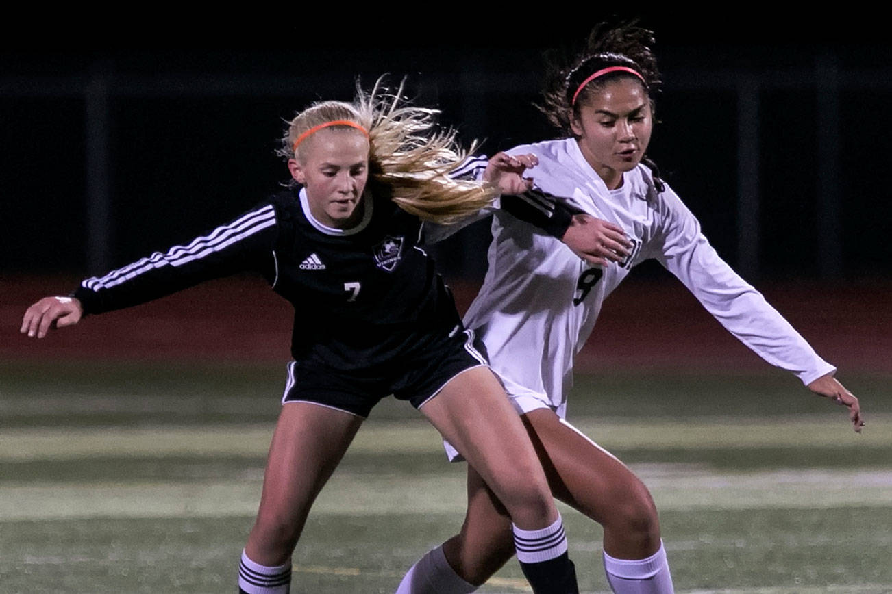 Lake Stevens, Jackson girls soccer teams battle to scoreless tie