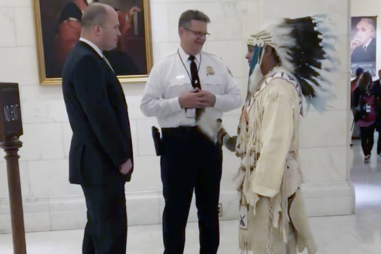 Yakama chairman in headdress denied access to Supreme Court