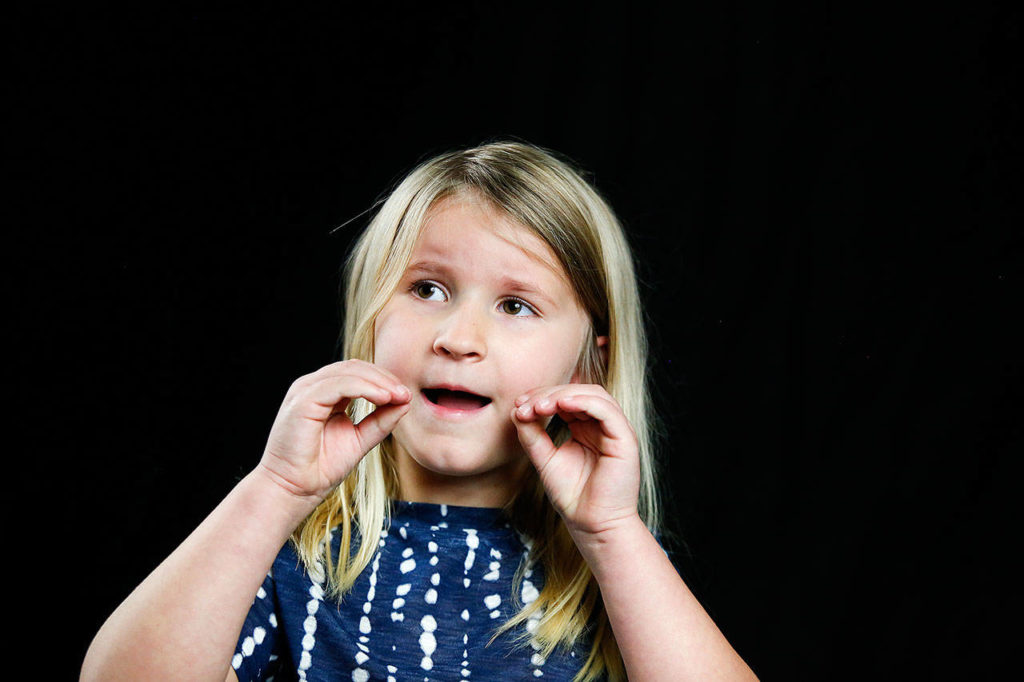 Kindergartner Adalyn Otter, 5 , at Kellogg Marsh Elementary talks about Thanksgiving. (Andy Bronson / The Herald)
