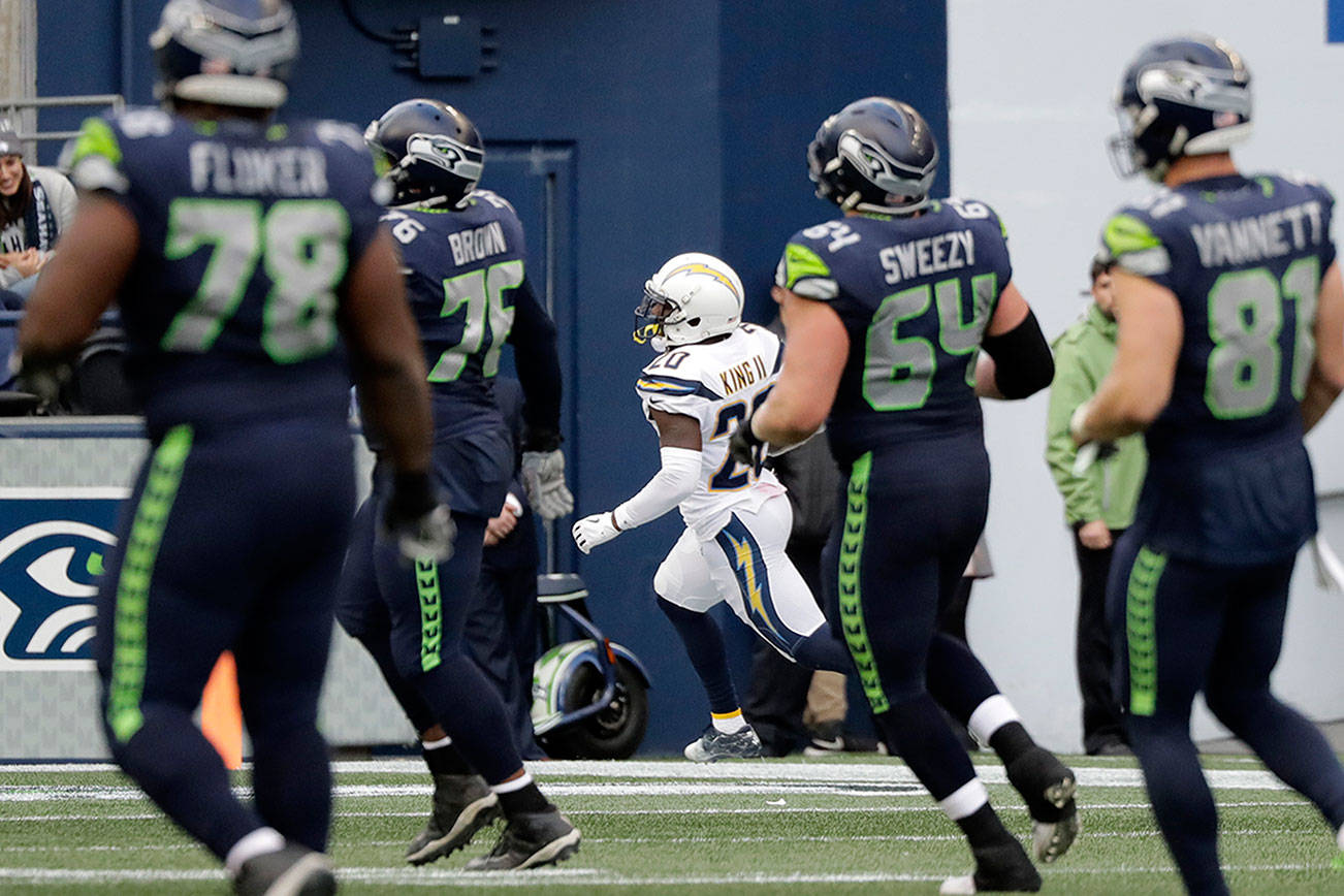 Seahawks were their own worst enemies in loss to Chargers