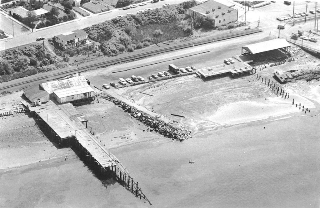 An aerial view of Brackett’s Landing in 1966. (Edmonds Historical Museum)
