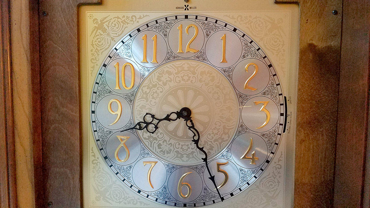 Not everyone has room for an heirloom like a grandfather clock, but those who do are rewarded in time. (Jennifer Bardsley)                                A grandfather clock in Jenny Bardsleys home.