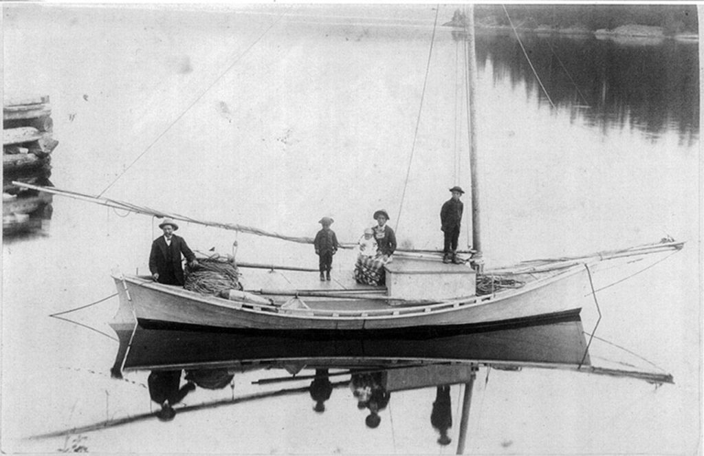 Lena Thomas Graignic, Edourd Graignic and family. Lisa Nash Lawrence grandmother is on the bottom left, Elizabeth Graignic Chevalier. (Contributed photo)
