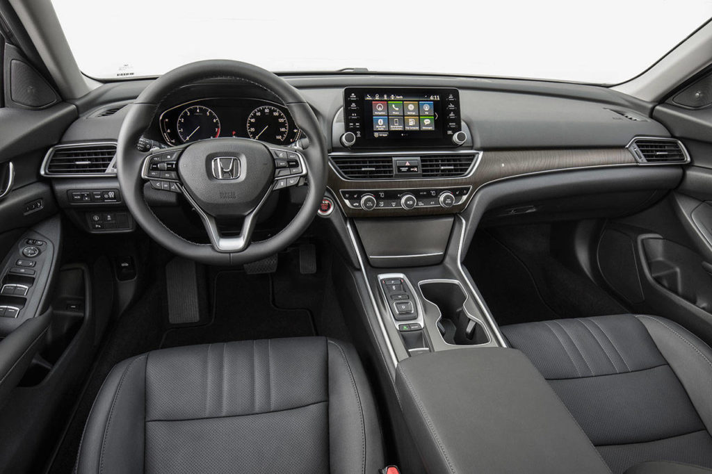The 2018 Honda Accord interior matches the upscale quality of cars costing much more. The Touring model interior is shown here. (Manufacturer photo)
