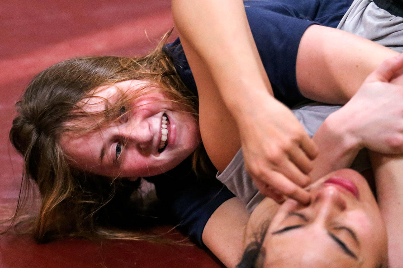 Q&A with Lakewood senior wrestler Cassidy O’Hara