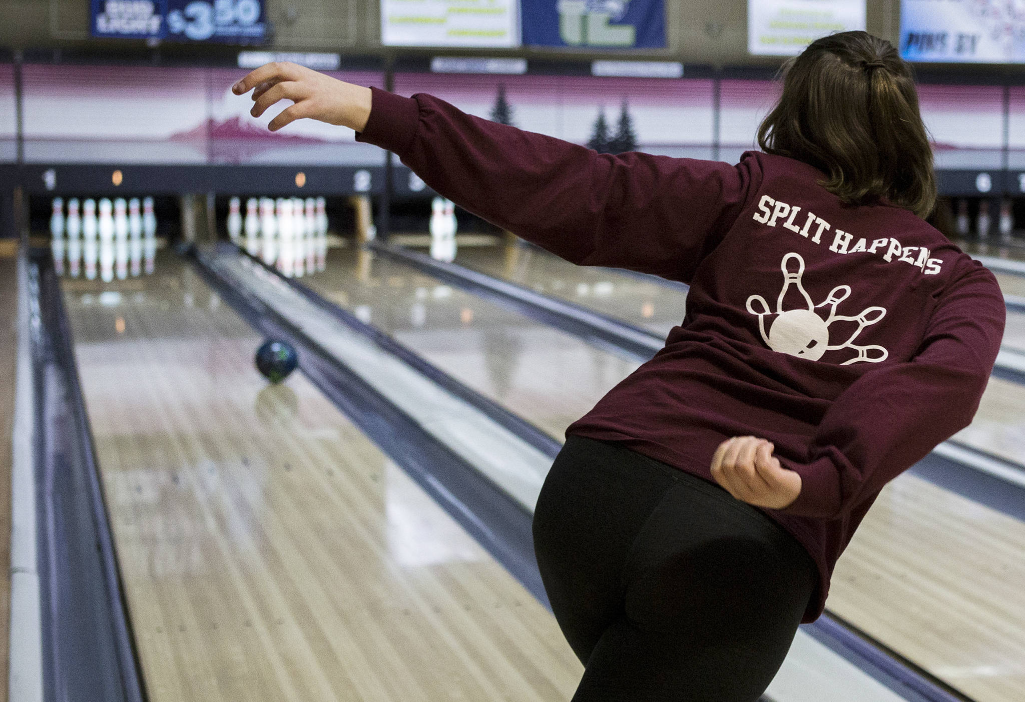 &lt;a href="https://www.heraldnet.com/sports/cascade-senior-extra-motivated-to-win-state-bowling-title/" target="_blank"&gt;Paris Smith&lt;/a&gt;, 17, wears her Cascade Bowling shirt that says, “Split happens” during practice at Evergreen Lanes on Jan. 30 in Everett. (Olivia Vanni / The Herald)