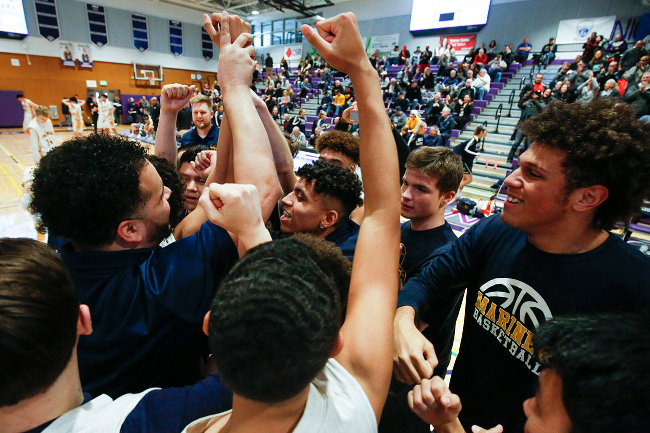 Mariner boys clinch first state basketball berth in a decade