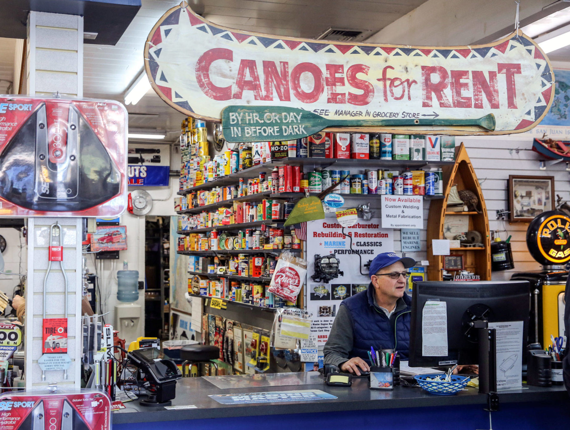 It’s as rare as a carburetor an independent autoparts store