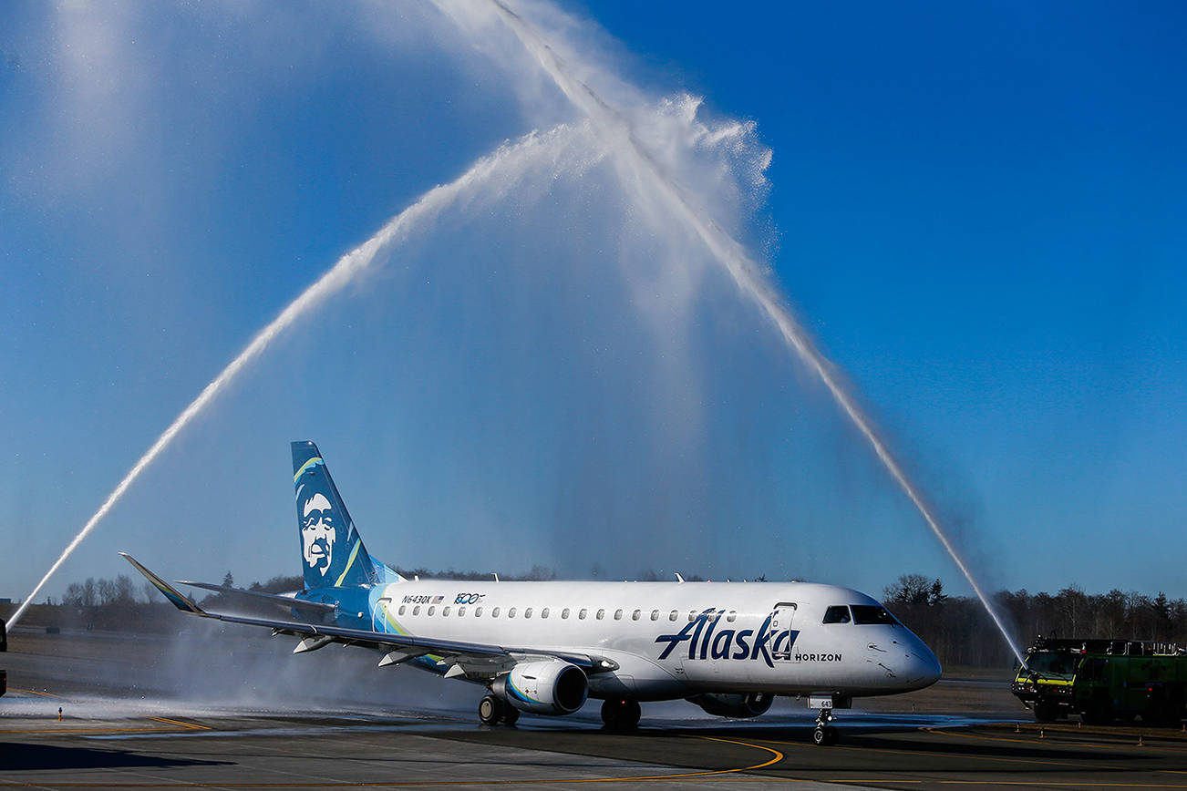 Gallery: Paine Field soars into passenger air service