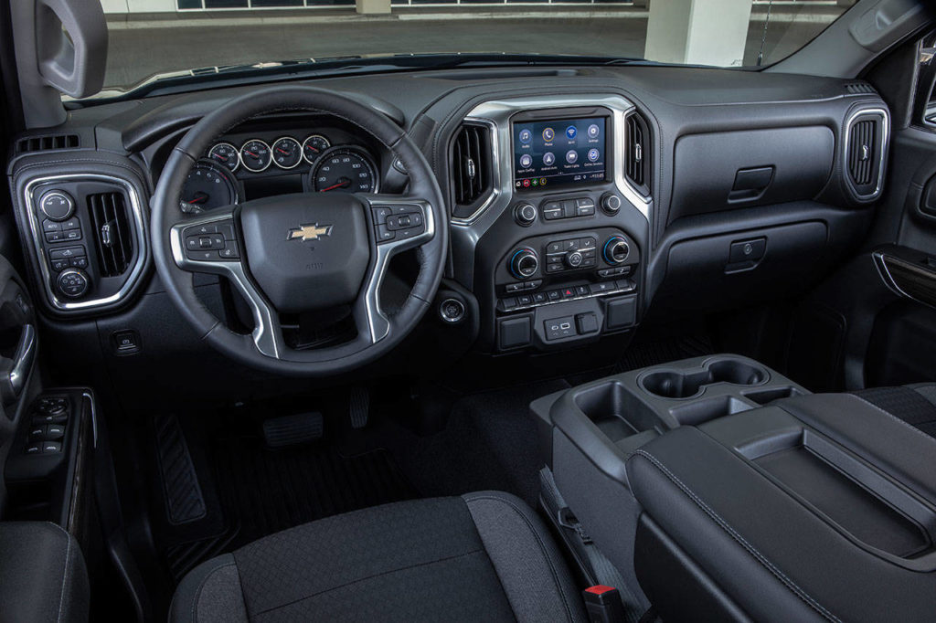 Passenger room as well as cargo space for small and large items is generous within the 2019 Chevrolet Silverado 1500 cab. (Manufacturer photo)

