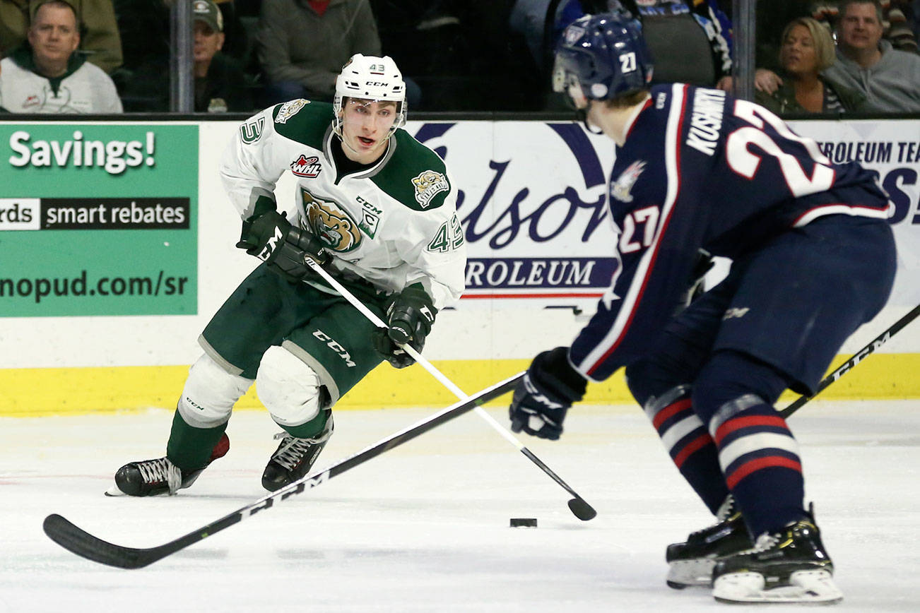 Silvertips win Game 1 over Tri-City in dominant fashion