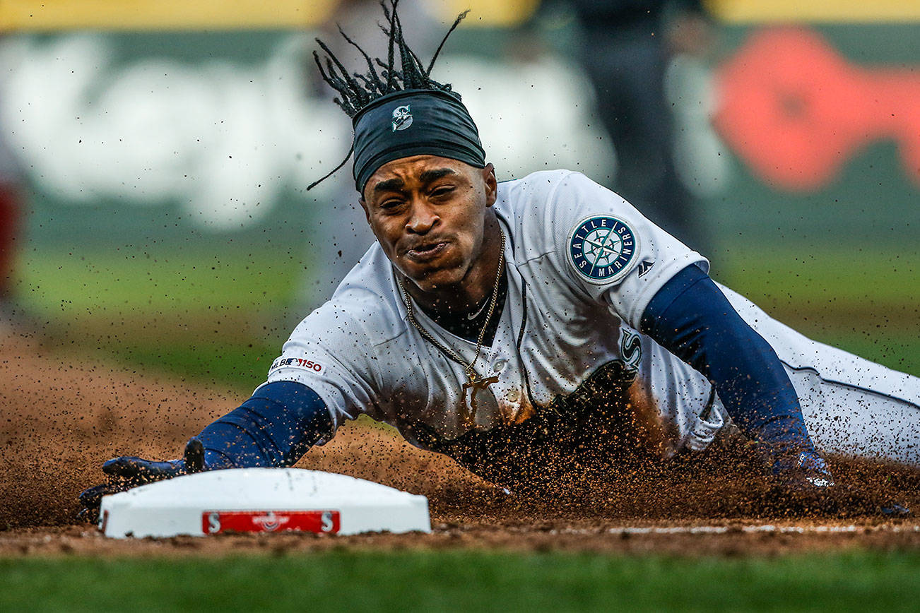 Gallery: Sights from the M’s home opener