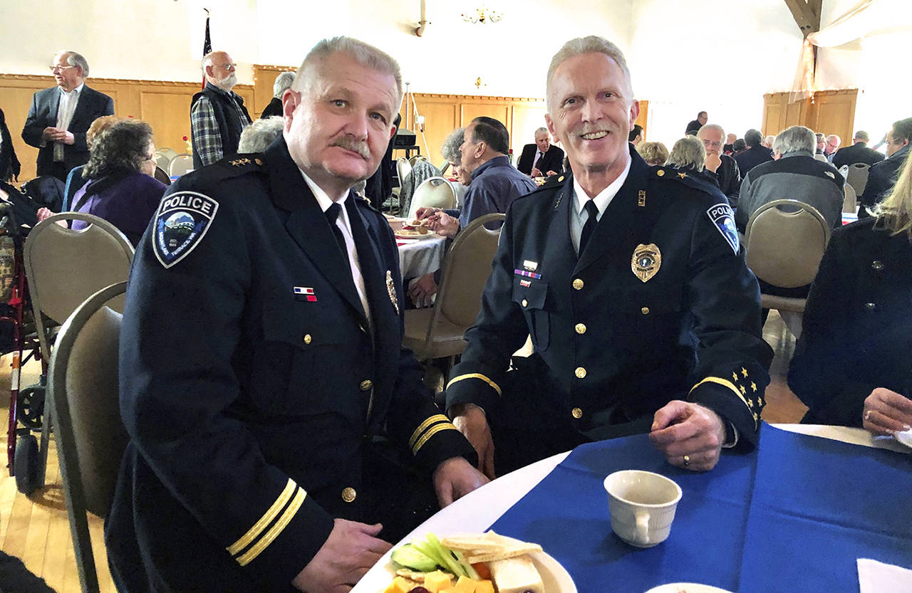 Mountlake Terrace Police Chief Pete Caw (left) and Cmdr. Doug Hansen. (Mountlake Terrace Police Department)