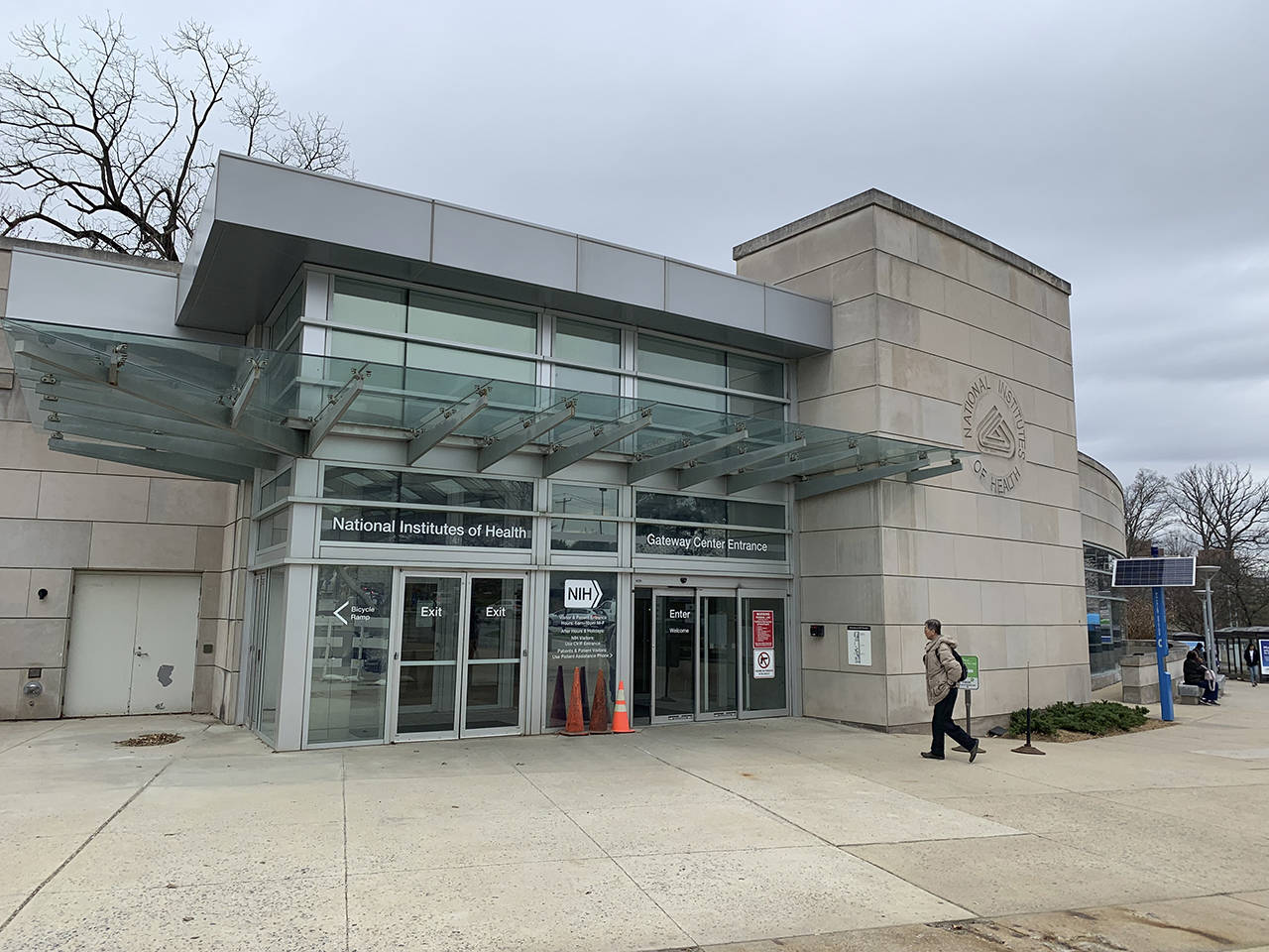 A new sign at the entrance to the NIH campus in Bethesda, Maryland, tells visitors they must state their citizenship to gain entry. (Ricky Carioti/ Washington Post)