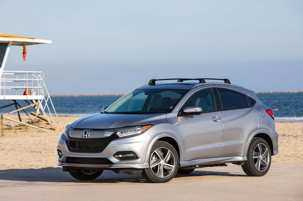 The five-door 2019 Honda HR-V has a coupelike appearance thanks to a sloping roof and concealed handles for the second row doors. (Manufacturer photo)
