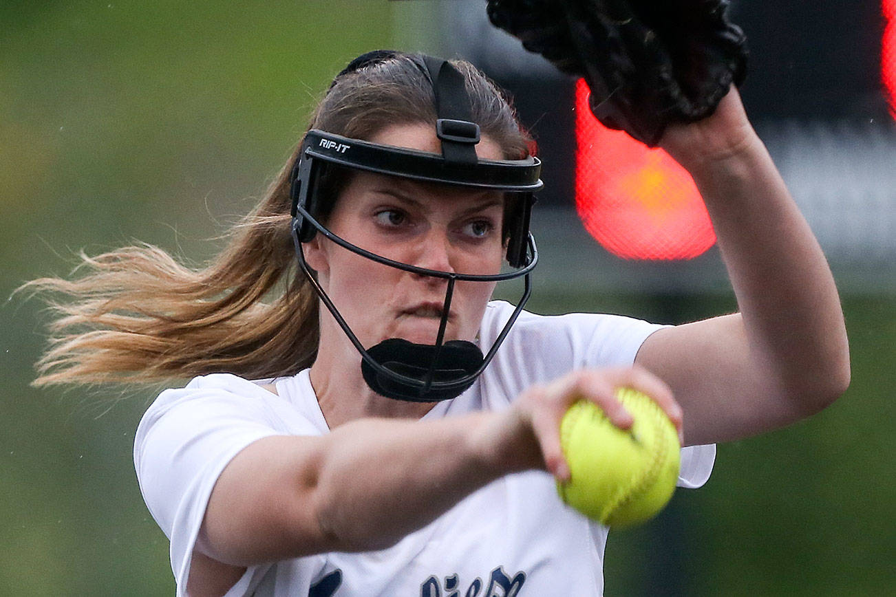 Eastlake softball out-slugs Glacier Peak