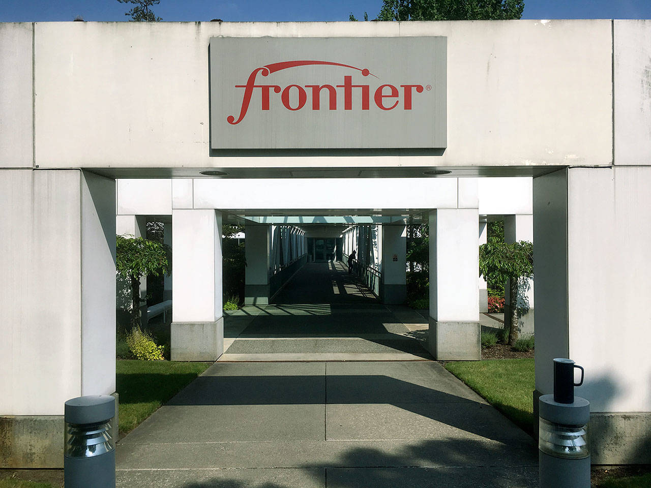 The Western Washington headquarters of Frontier Communications in Everett. (Sue Misao / The Herald)