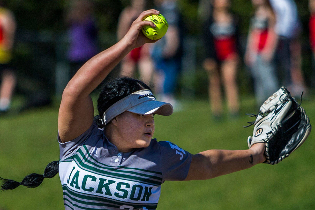 Pitch limits in softball? Some say yes, some say no