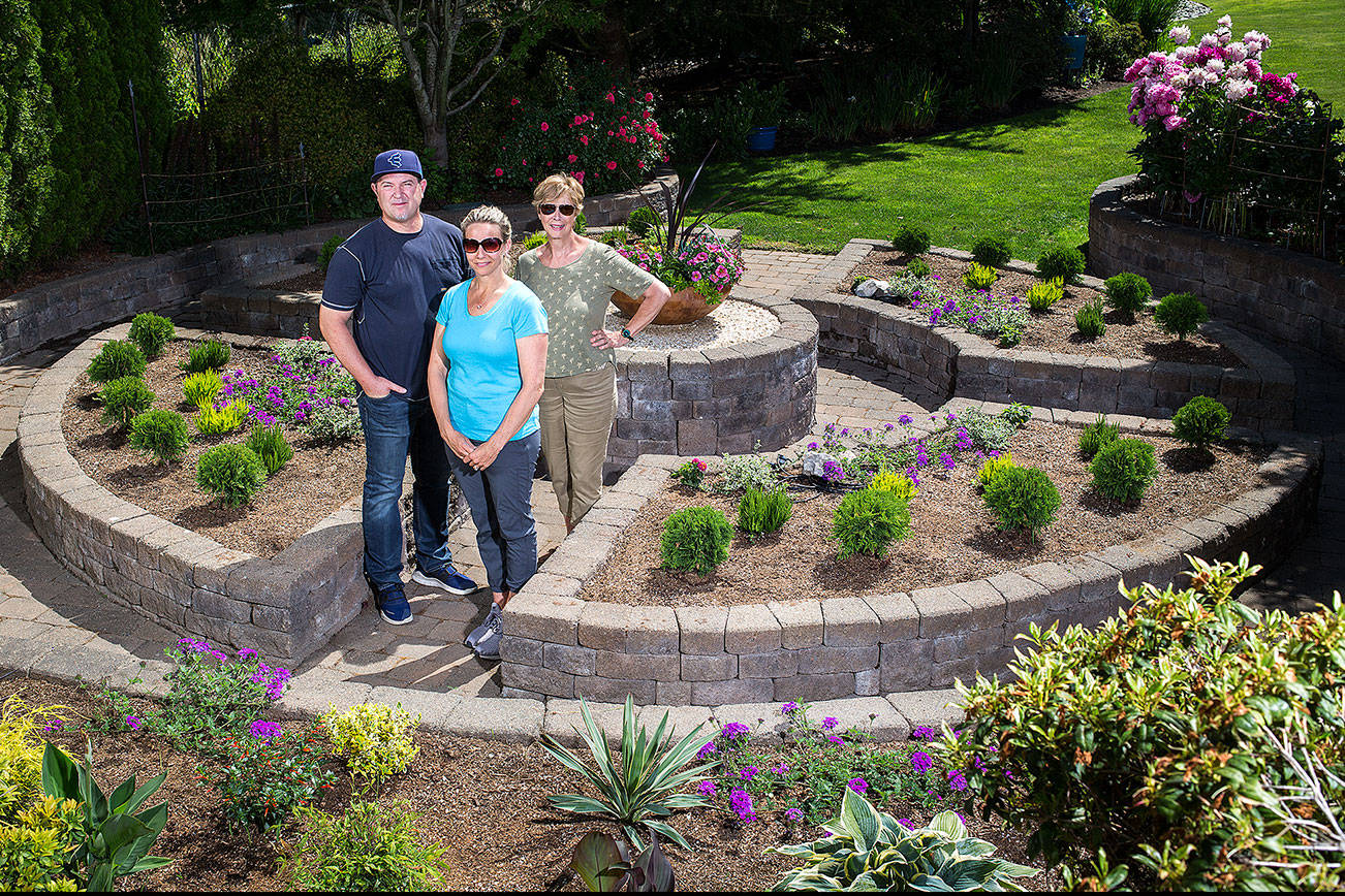 Gardener finds a ‘slice of serenity’ in his Martha Lake yard